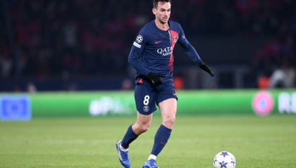 开云体育-法媒：巴黎中场法比安仍未参加合练，将无法出战对阵摩纳哥的比赛